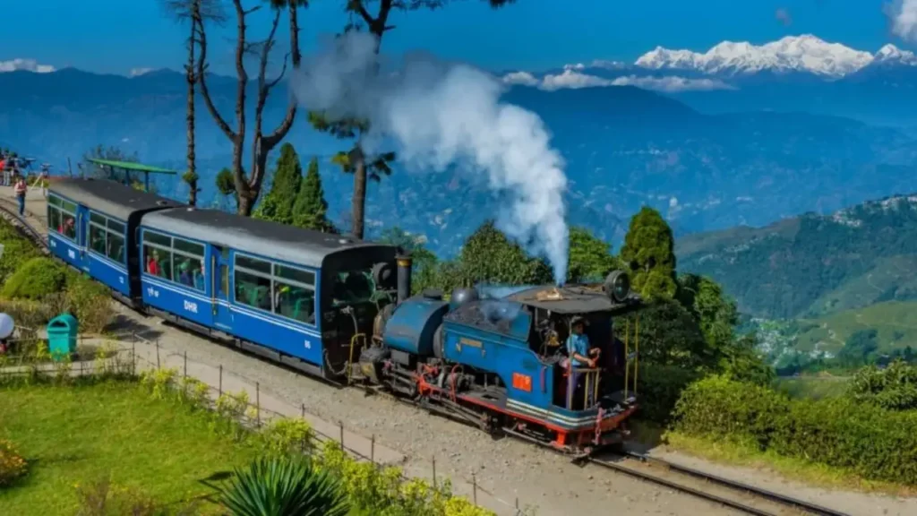 Best Budget Darjeeling Trip That You Can Get is with Tripbound!
